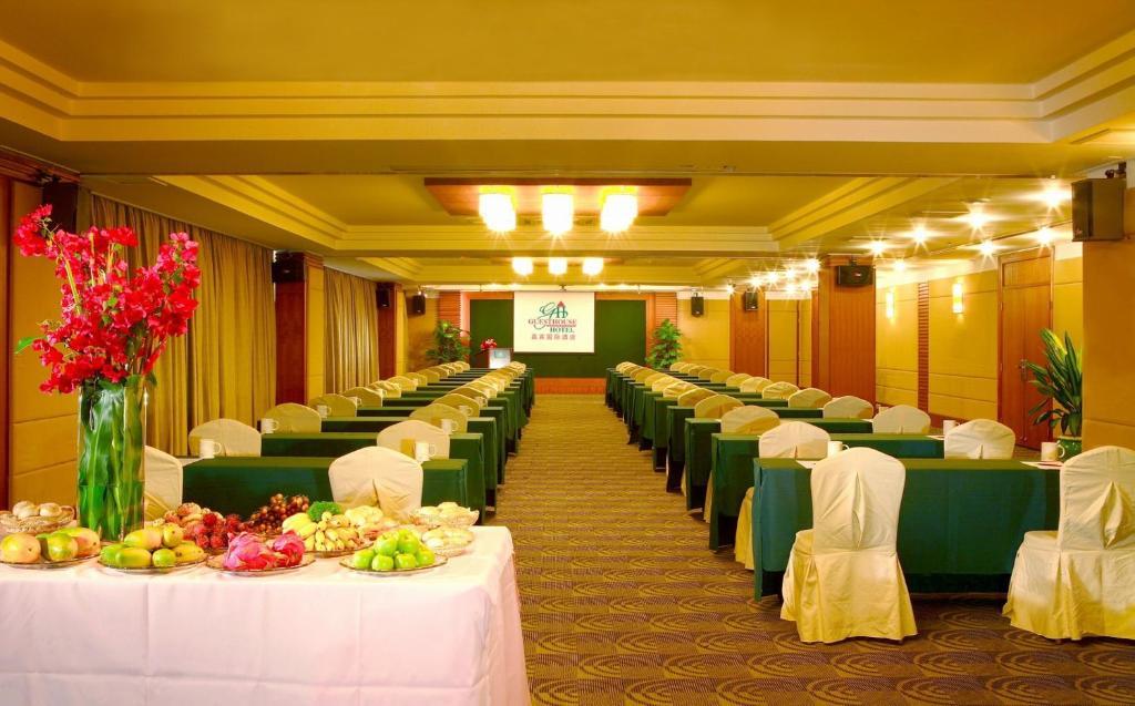 Guesthouse International Hotel Σανυά Εξωτερικό φωτογραφία