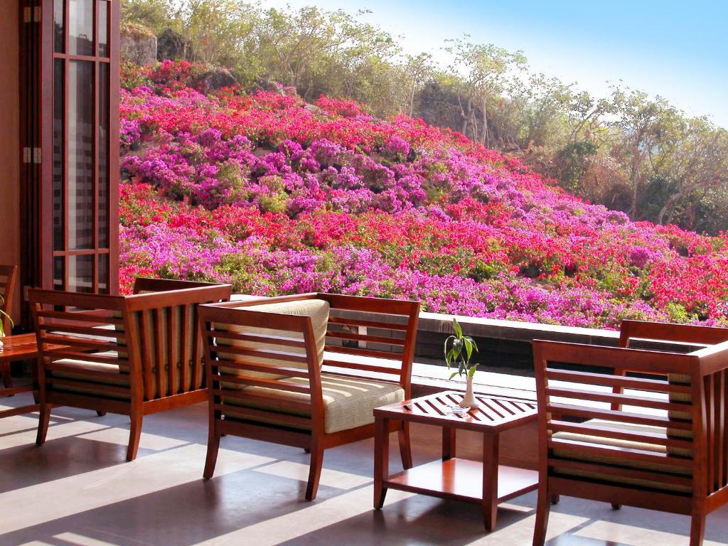 Guesthouse International Hotel Σανυά Εξωτερικό φωτογραφία