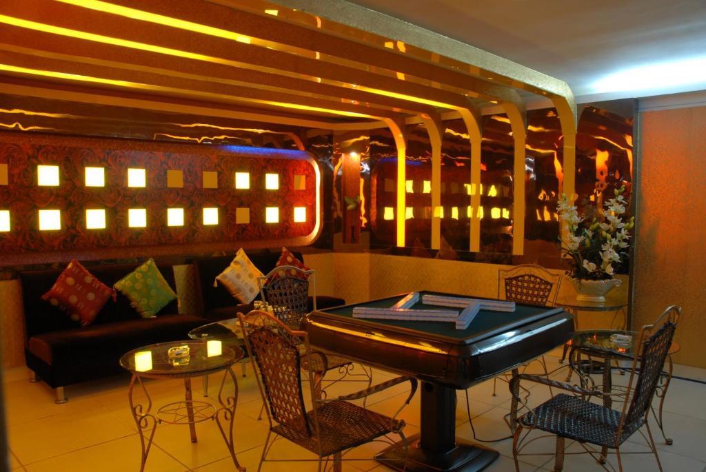 Guesthouse International Hotel Σανυά Εξωτερικό φωτογραφία
